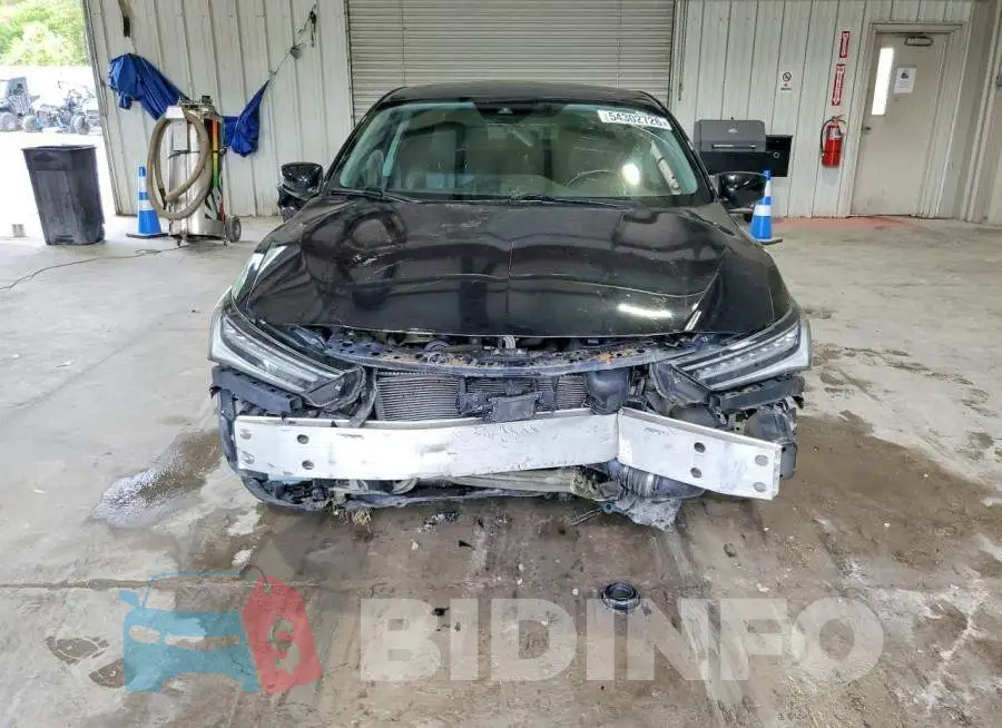 19UDE2F38MA007747 Photo# 5