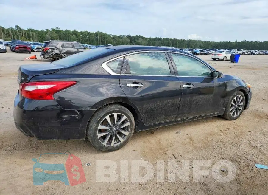 1N4AL3AP1HC155598 Photo# 3