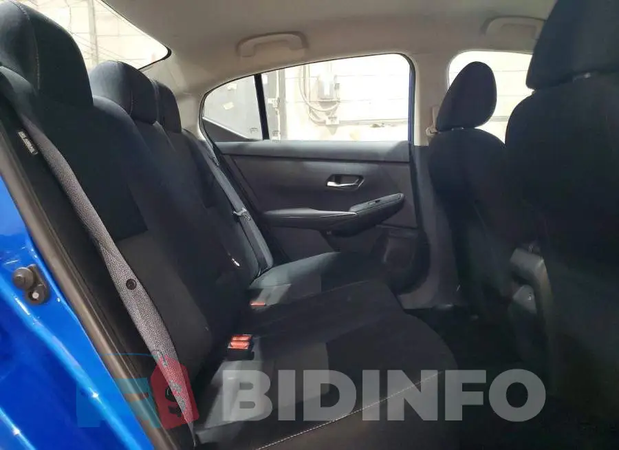 3N1AB8CV4NY297083 Photo# 10