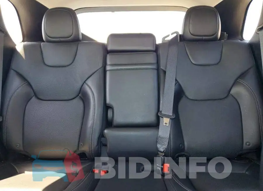 1C4PJLDB8KD215775 Photo# 10