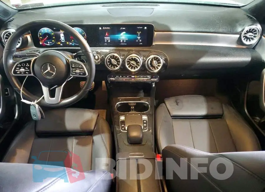 WDD3G4FB8KW024237 Photo# 8