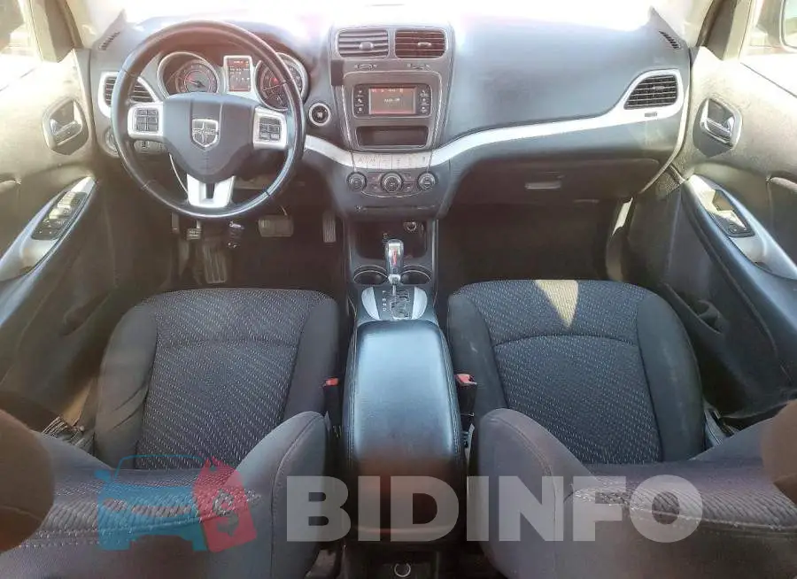 3C4PDCAB6LT242111 Photo# 8