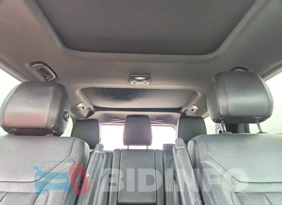 SALRG2RV0L2425331 Photo# 10