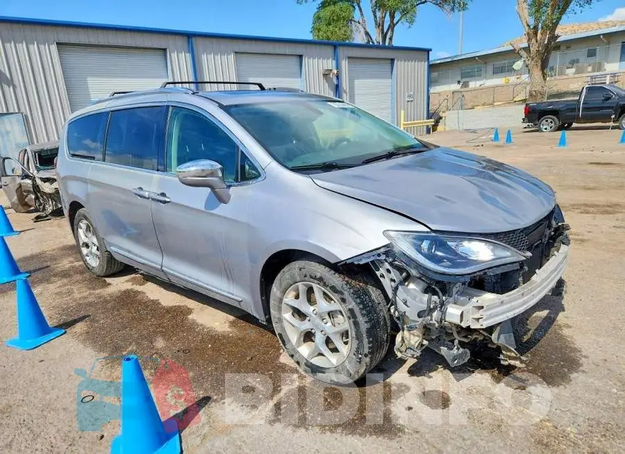 2C4RC1GG4JR272145 Photo# 4