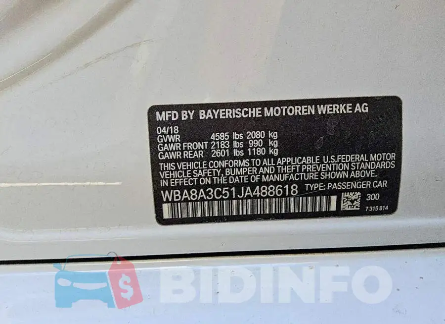 WBA8A3C51JA488618 Photo# 12
