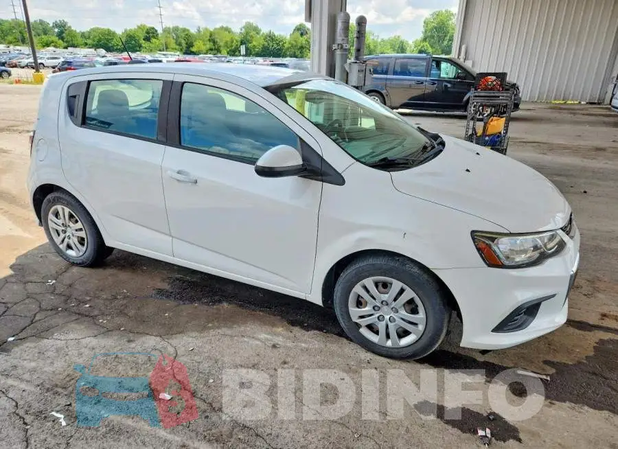 1G1JG6SH4H4170249 Photo# 4
