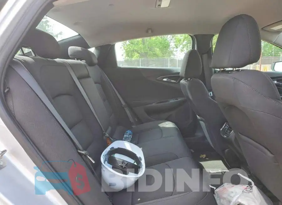 1G1ZD5ST8NF142075 Photo# 10