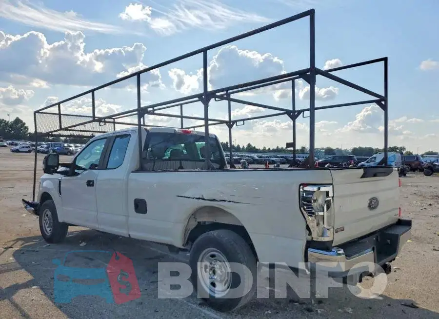 1FT8X3A62HED31759 Photo# 2