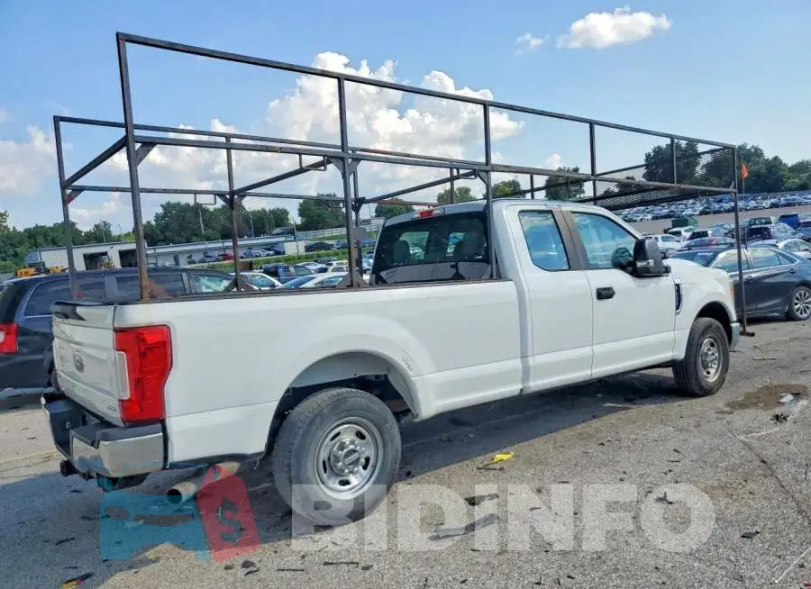 1FT8X3A62HED31759 Photo# 3