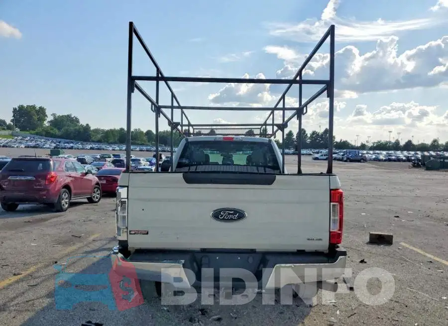 1FT8X3A62HED31759 Photo# 6