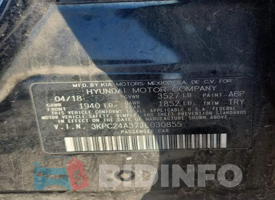 3KPC24A37JE030855 Photo# 12