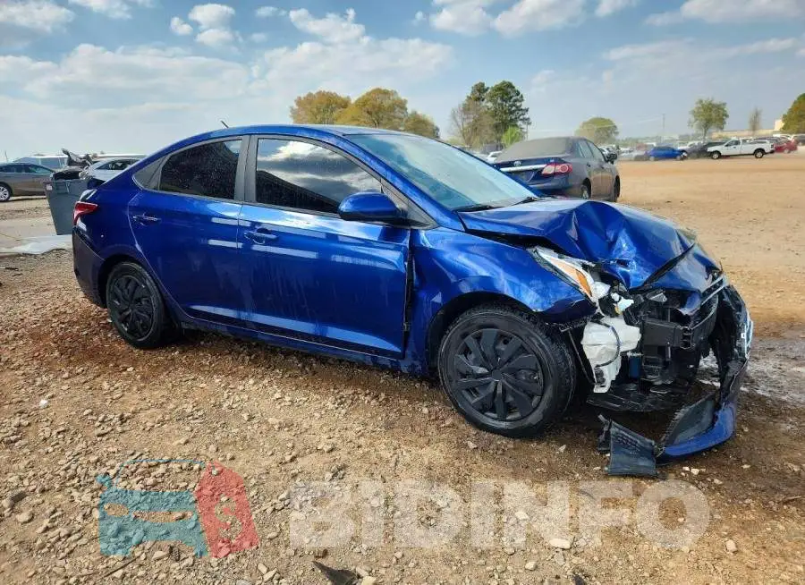 3KPC24A61ME128925 Photo# 4
