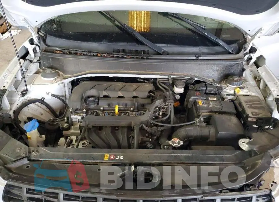 KMHRB8A3XNU156826 Photo# 12