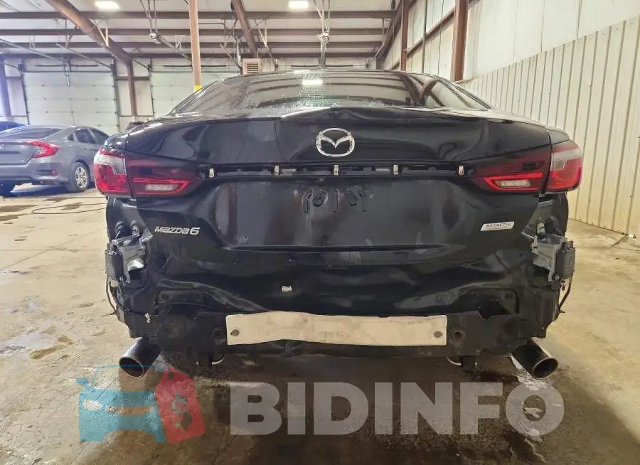 JM1GL1VM9J1320162 Photo# 6