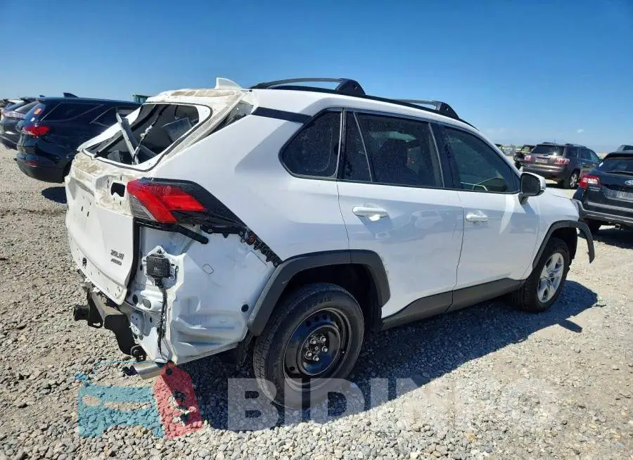 2T3P1RFV8LC115837 Photo# 3