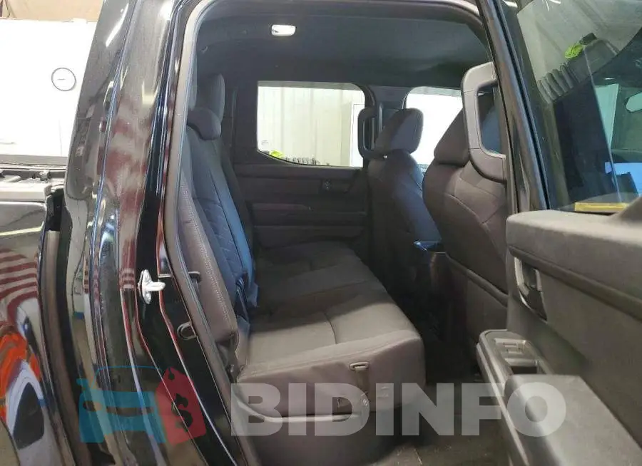 3TMLB5JN9SM150283 Photo# 10