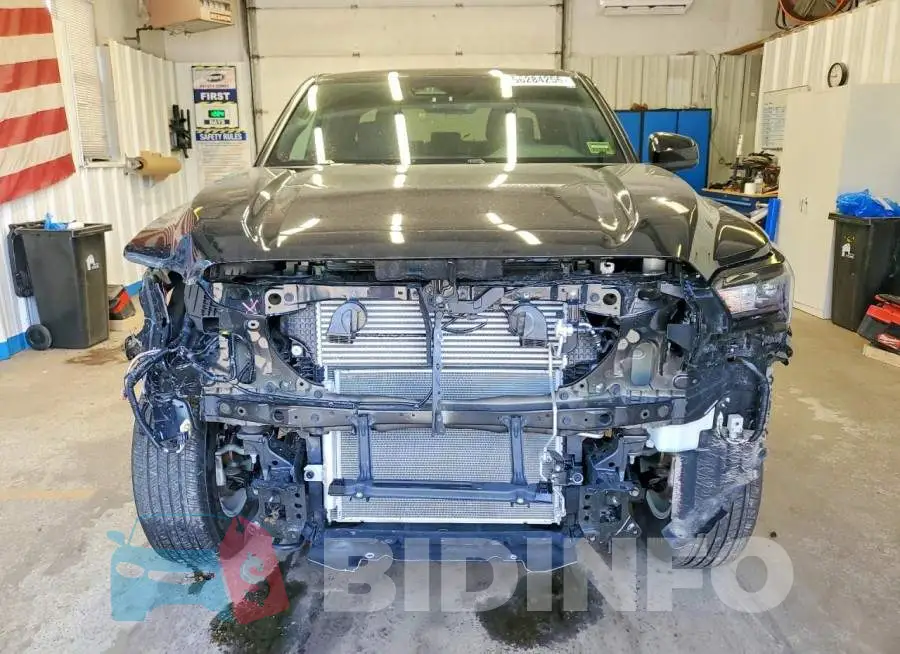 3TMLB5JN9SM150283 Photo# 5