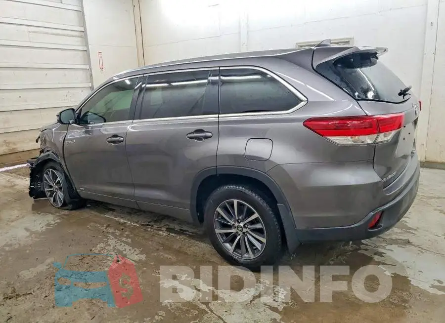 5TDJGRFH2JS037115 Photo# 2