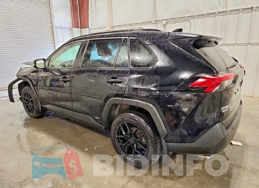 JTMB6RFV8MD040985 Photo# 2