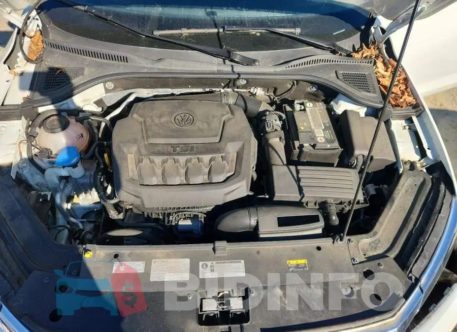1VWSA7A31LC025688 Photo# 11