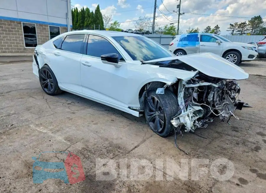 19UUB6F43MA004618 Photo# 4