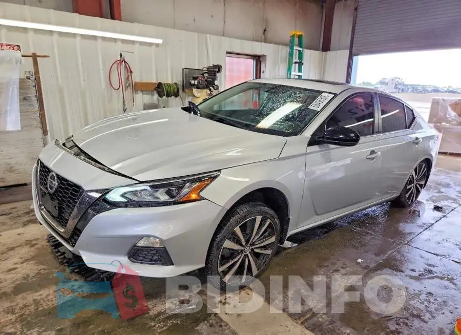 1N4BL4CV6KC225402 Photo# 1