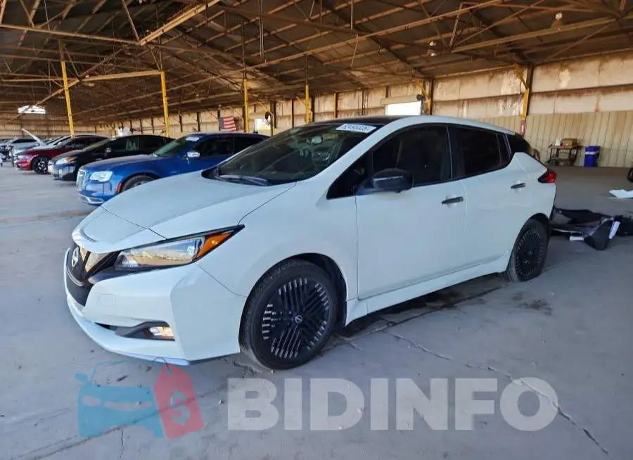 1N4CZ1CV1SC560052 Photo# 1