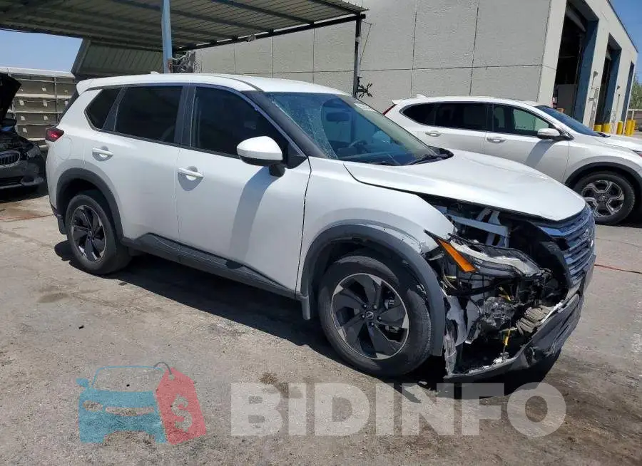 5N1BT3BA3SC674342 Photo# 4