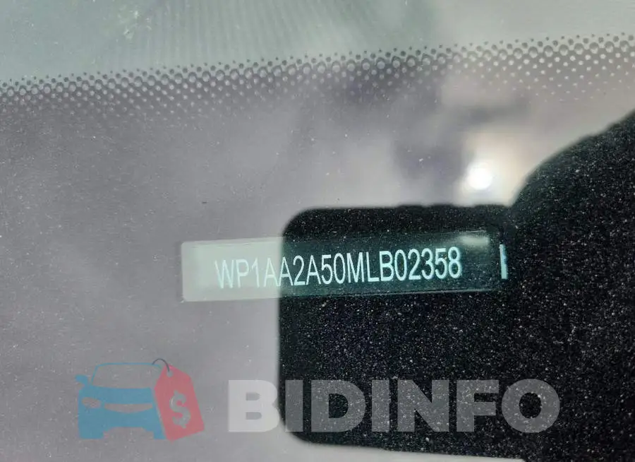 WP1AA2A50MLB02358 Photo# 13