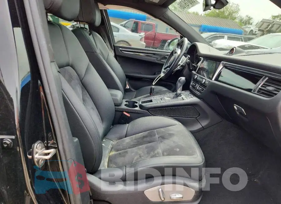 WP1AA2A50MLB02358 Photo# 7