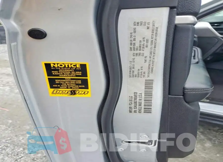 1C4RJGBG7N8549128 Photo# 13