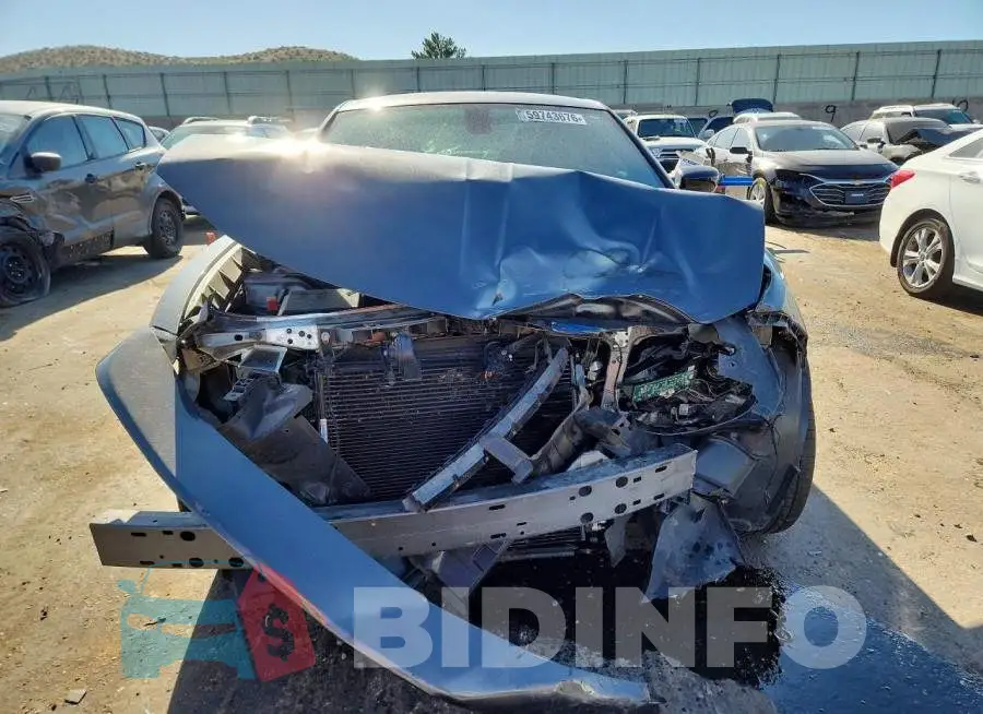 2C3CDXBG8PH699800 Photo# 5