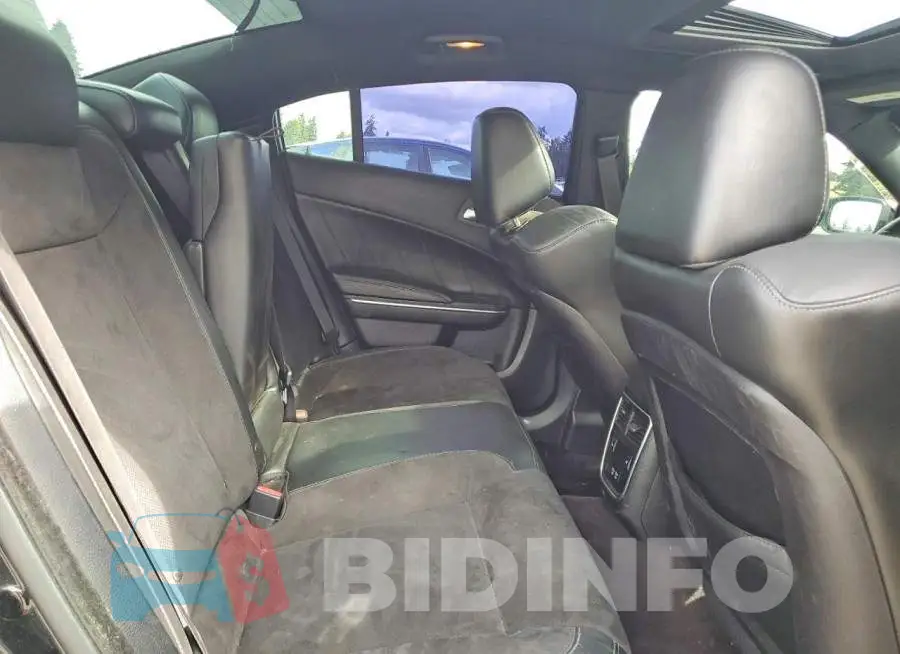 2C3CDXGJ2JH210769 Photo# 10