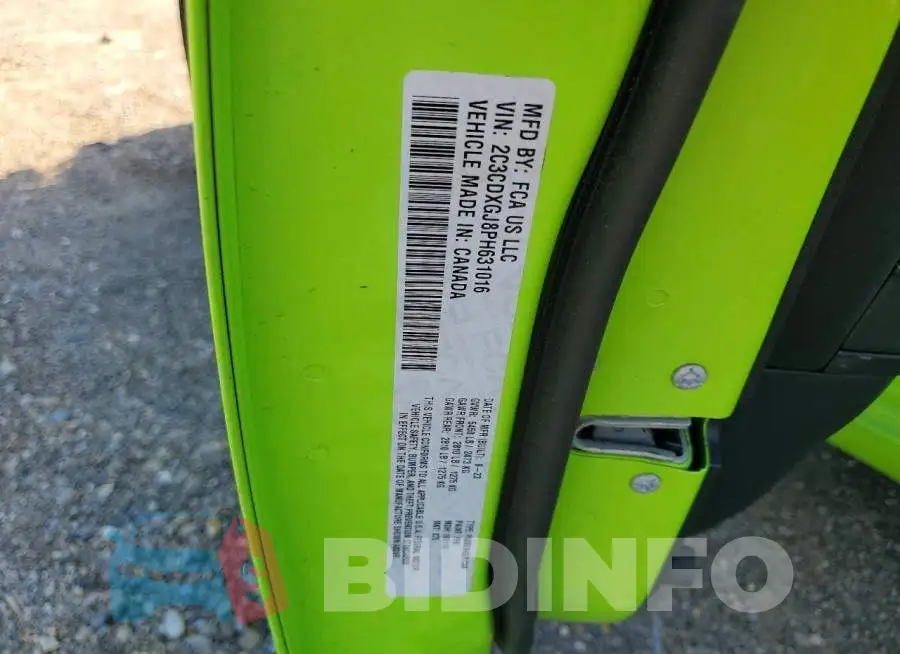 2C3CDXGJ8PH631016 Photo# 12