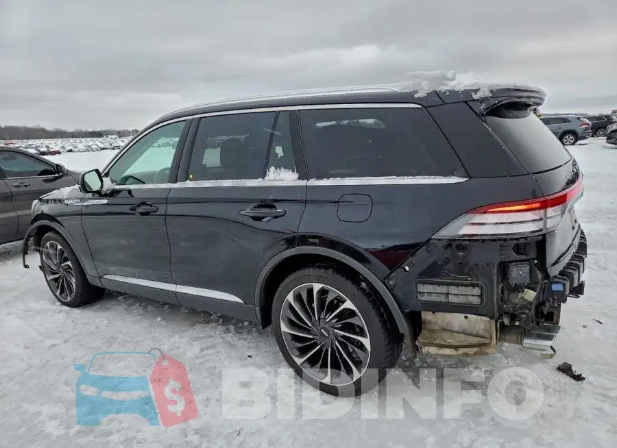 5LM5J7XC9LGL16965 Photo# 2