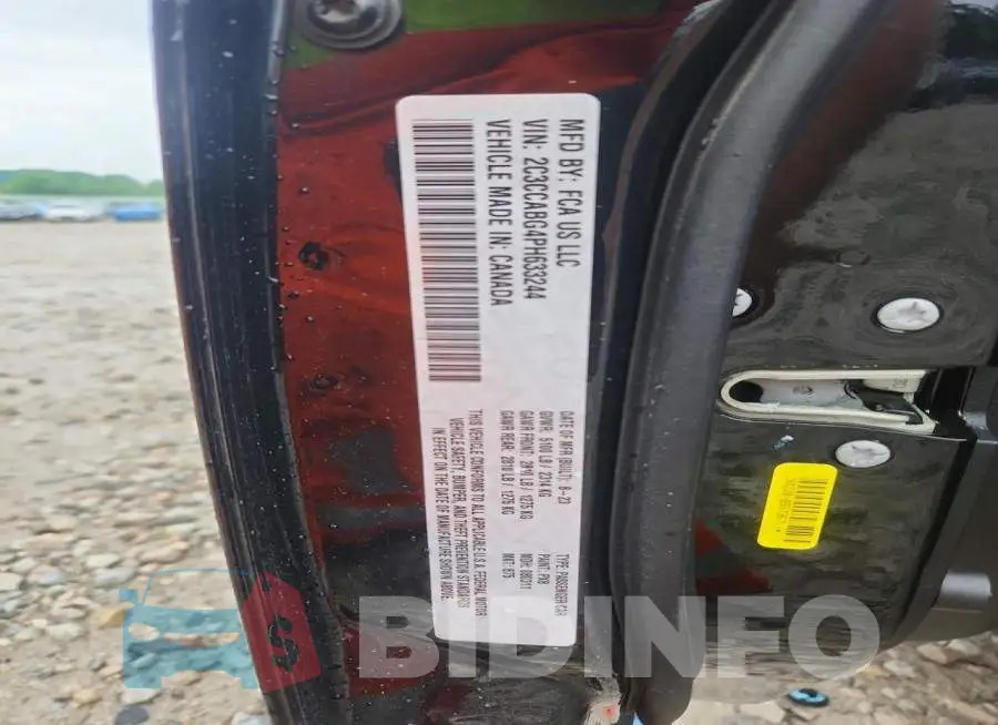 2C3CCABG4PH633244 Photo# 12