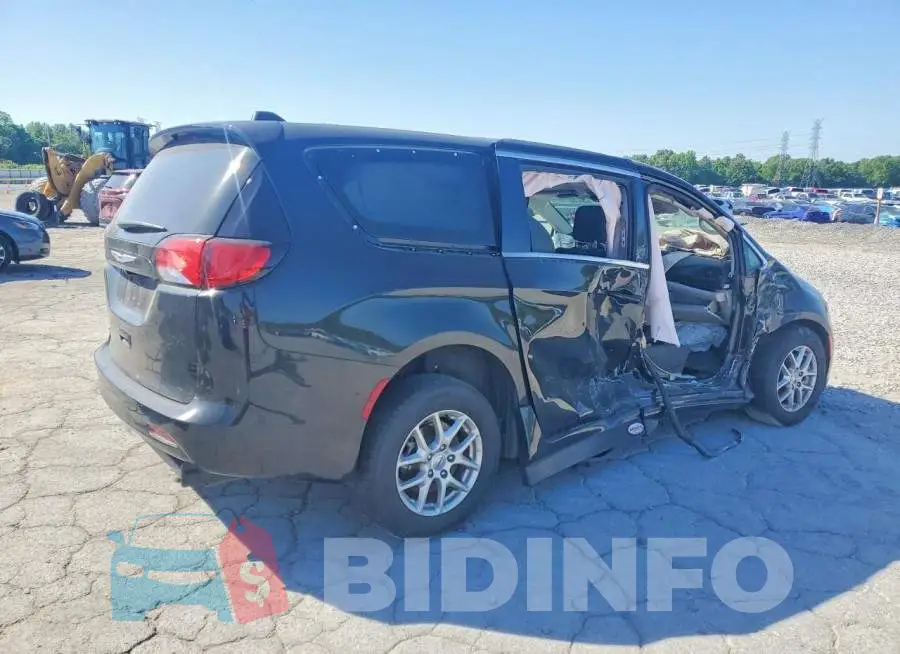 2C4RC1CG3RR101243 Photo# 3