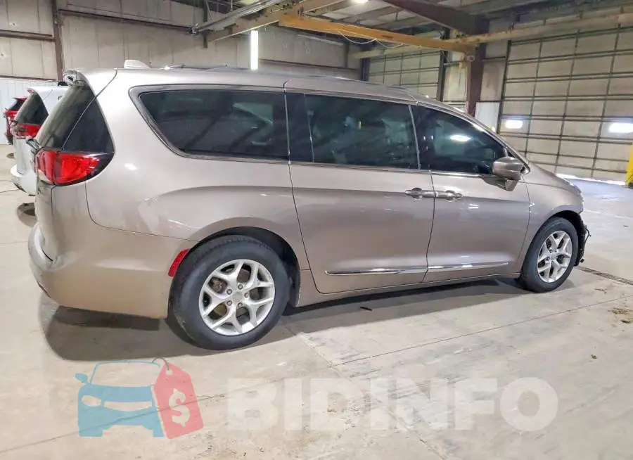 2C4RC1EG6HR585288 Photo# 3