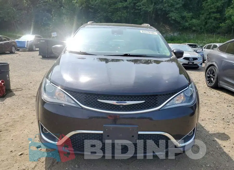 2C4RC1EG7JR114014 Photo# 5
