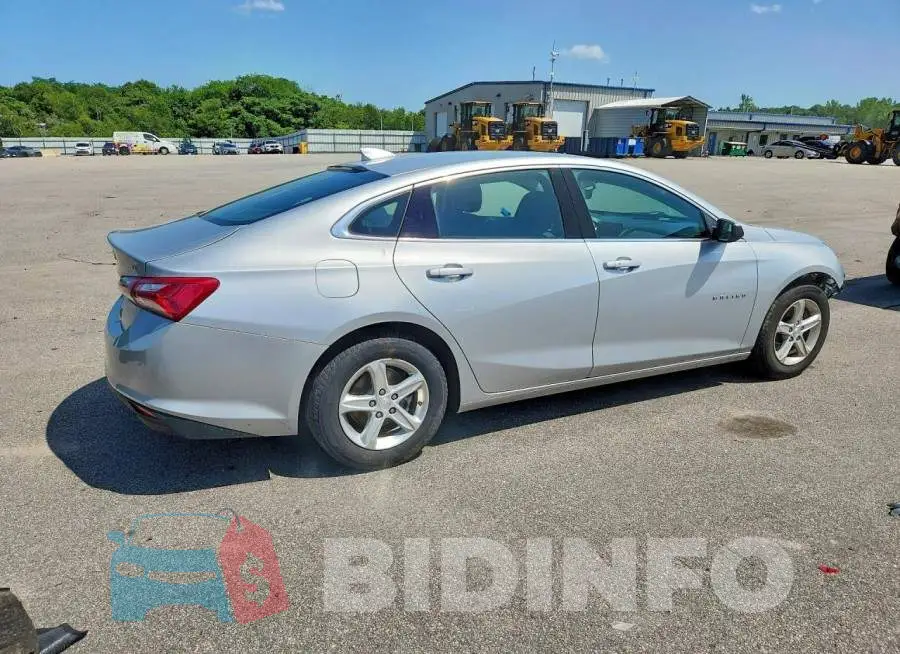 1G1ZD5ST2NF140676 Photo# 3