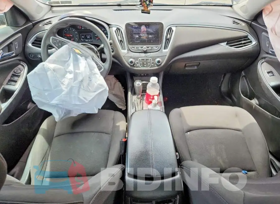 1G1ZD5ST9LF109860 Photo# 8
