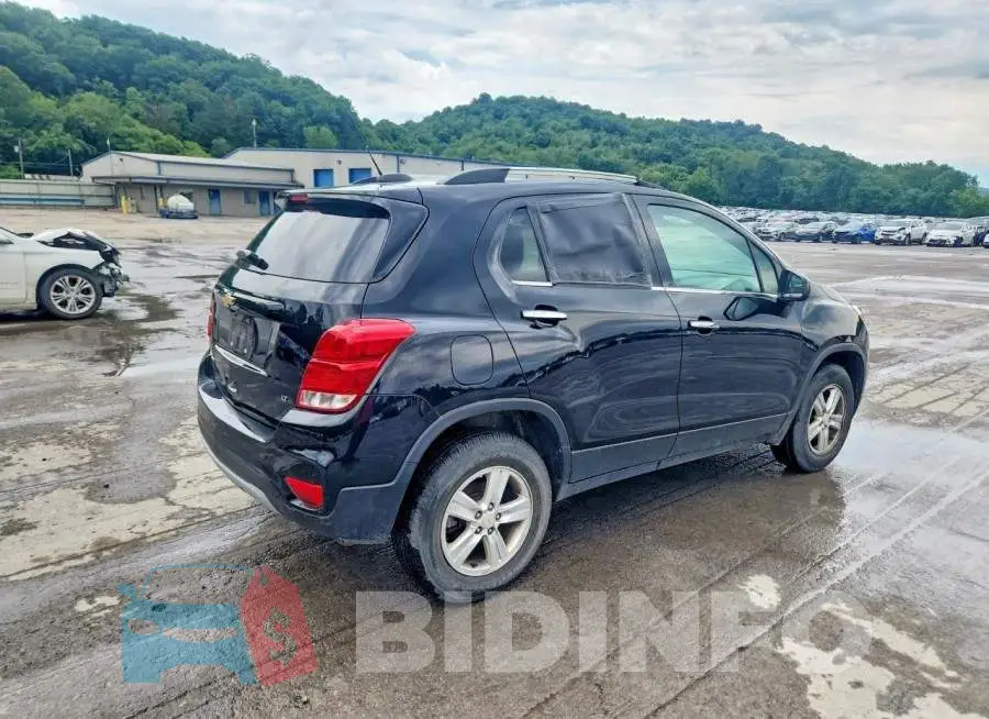 KL7CJPSB3LB073435 Photo# 3