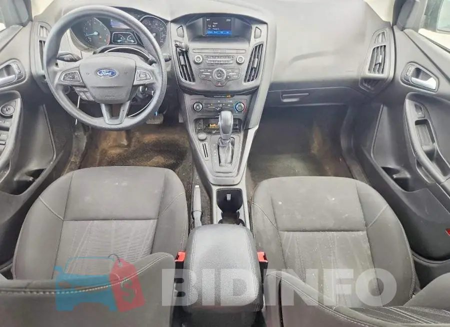 1FADP3K2XJL218093 Photo# 8