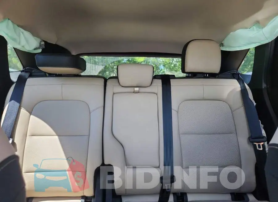 1FMCU9H62LUA74379 Photo# 10