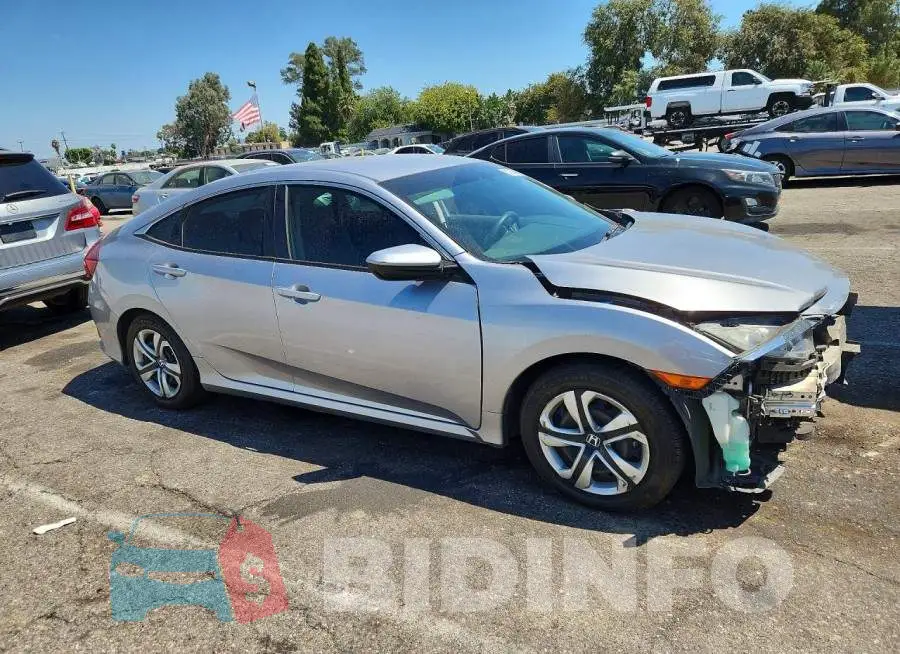 19XFC2F56HE015413 Photo# 4