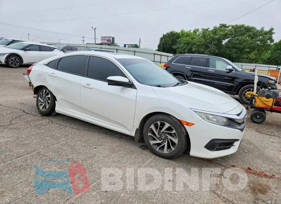 19XFC2F76HE009189 Photo# 4
