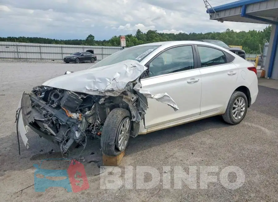 3KPC24A68NE173278 Photo# 1