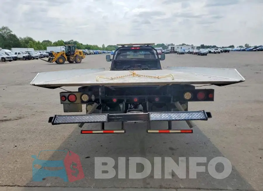 3C7WRMDL9JG335463 Photo# 6