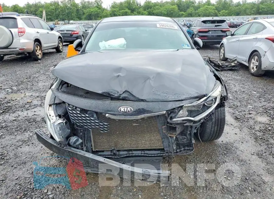 5XXGT4L39JG193638 Photo# 5