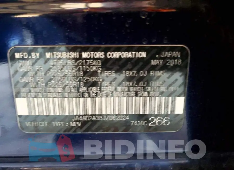 JA4AD2A38JZ062024 Photo# 12